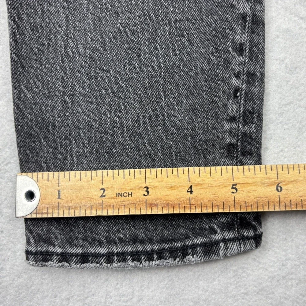 American Eagle Womens 4 Regular Black Washed Distressed High Rise Mom Jeans 4049